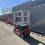 8880028-003